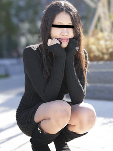 异国素人女孩在 AV 采访期间突然性交 阿米莉亚封面图